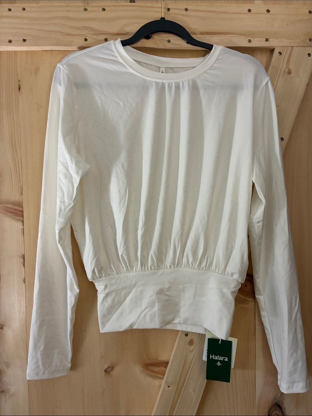 HALARA Cream Long-Sleeve Gathered Waist Pullover